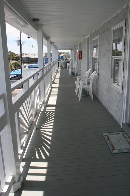 Seawitch Motel Carolina Beach Buitenkant foto